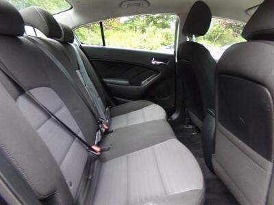 2017 Kia Forte S - Photo 10 - Groton, CT 06340