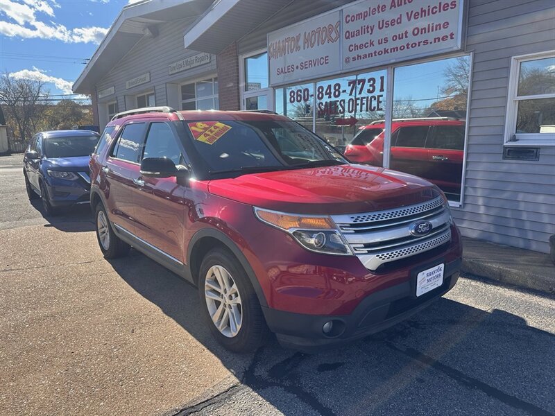 2014 Ford Explorer XLT   - Photo 1 - Uncasville, CT 06382