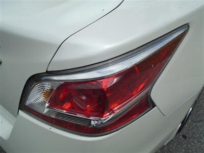 2015 Nissan Altima 2.5 S   - Photo 12 - Groton, CT 06340