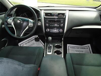 2015 Nissan Altima 2.5 S   - Photo 23 - Groton, CT 06340