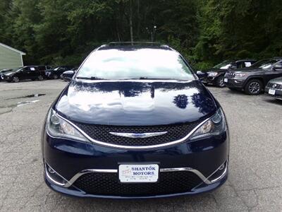 2018 Chrysler Pacifica Touring L - Photo 2 - Uncasville, CT 06382