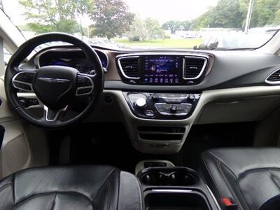 2018 Chrysler Pacifica Touring L - Photo 16 - Uncasville, CT 06382