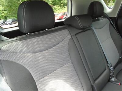 2018 Kia Soul +   - Photo 23 - Uncasville, CT 06382