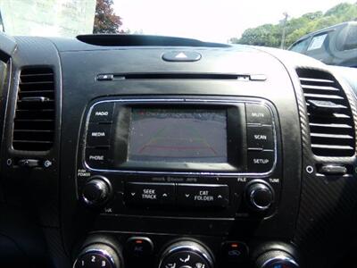 2016 Kia Forte5 EX - Photo 16 - Uncasville, CT 06382