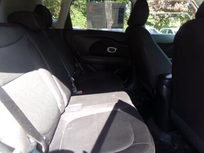 2016 Kia Soul - Photo 10 - Uncasville, CT 06382
