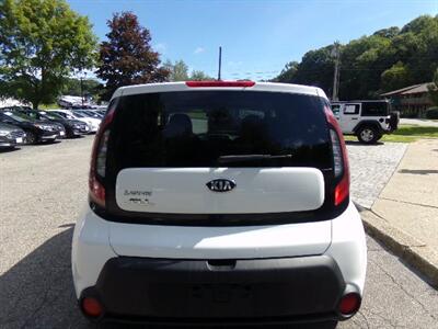 2016 Kia Soul - Photo 6 - Uncasville, CT 06382