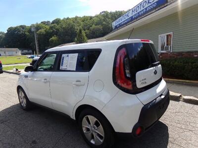 2016 Kia Soul - Photo 5 - Uncasville, CT 06382