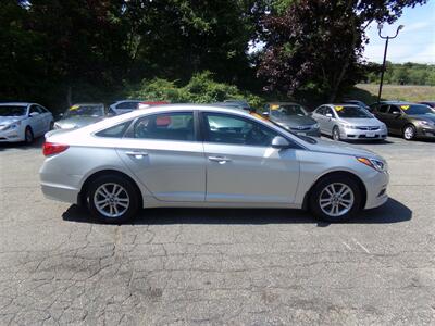 2015 Hyundai SONATA SE   - Photo 7 - Uncasville, CT 06382