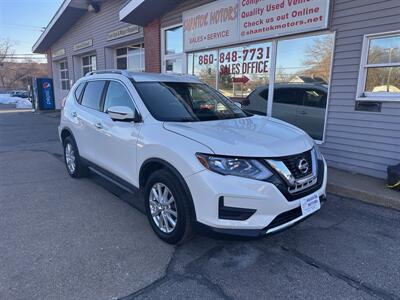 2017 Nissan Rogue SV - Photo 1 - Uncasville, CT 06382