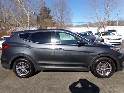 2017 Hyundai SANTA FE Sport 2.4L   - Photo 8 - Uncasville, CT 06382