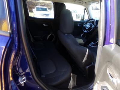 2017 Jeep Renegade Altitude   - Photo 12 - Groton, CT 06340