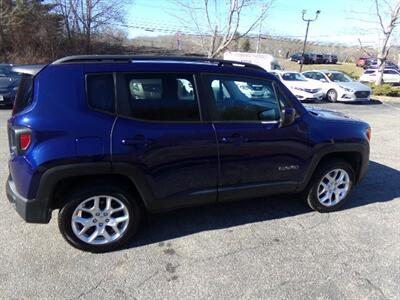2017 Jeep Renegade Altitude   - Photo 8 - Groton, CT 06340