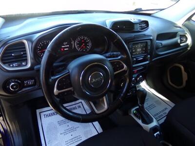 2017 Jeep Renegade Altitude   - Photo 9 - Groton, CT 06340