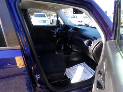 2017 Jeep Renegade Altitude   - Photo 13 - Groton, CT 06340