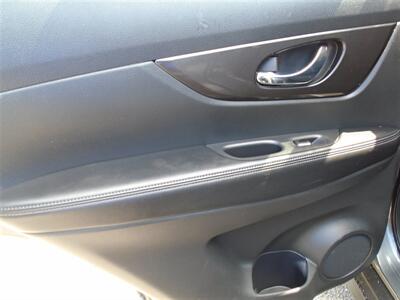 2019 Nissan Rogue SV   - Photo 18 - Uncasville, CT 06382