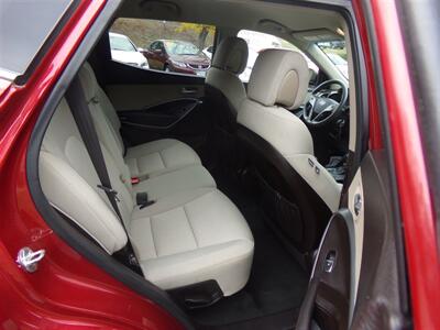 2017 Hyundai SANTA FE Sport 2.4L   - Photo 12 - Groton, CT 06340