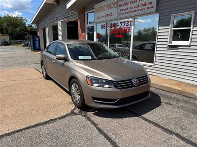 2015 Volkswagen Passat 1.8T Wolfsburg Editi   - Photo 1 - Uncasville, CT 06382