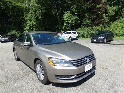 2015 Volkswagen Passat 1.8T Wolfsburg Editi - Photo 1 - Groton, CT 06340