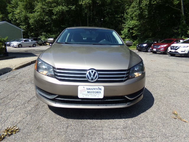 2015 Volkswagen Passat 1.8T Wolfsburg Editi  