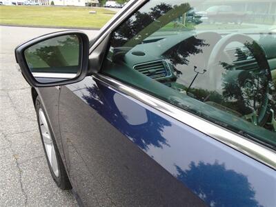 2014 Volkswagen Passat 1.8T Wolfsburg Editi   - Photo 16 - Uncasville, CT 06382