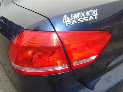 2014 Volkswagen Passat 1.8T Wolfsburg Editi   - Photo 11 - Uncasville, CT 06382