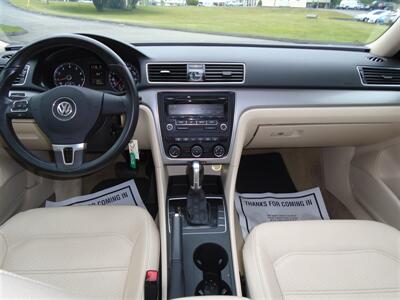2014 Volkswagen Passat 1.8T Wolfsburg Editi   - Photo 23 - Uncasville, CT 06382