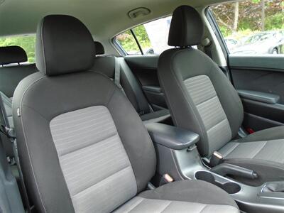 2016 Kia Forte5 LX Plus   - Photo 21 - Groton, CT 06340