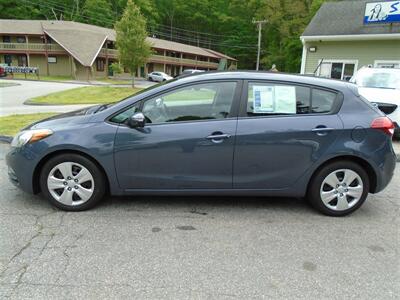2016 Kia Forte5 LX Plus   - Photo 4 - Groton, CT 06340