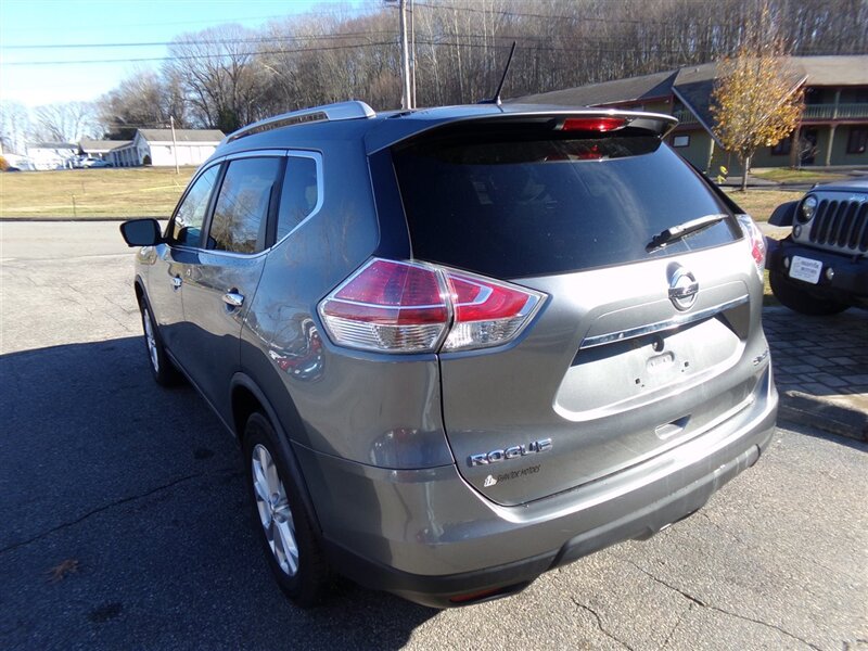 2016 Nissan Rogue SV - Photo 5 - Uncasville, CT 06382