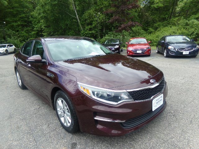 2018 Kia Optima LX   - Photo 1 - Uncasville, CT 06382