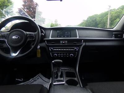 2018 Kia Optima LX - Photo 14 - Uncasville, CT 06382