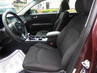 2018 Kia Optima LX - Photo 12 - Uncasville, CT 06382