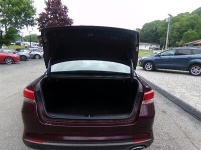 2018 Kia Optima LX - Photo 9 - Uncasville, CT 06382