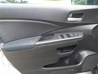 2015 Honda CR-V LX   - Photo 17 - Uncasville, CT 06382