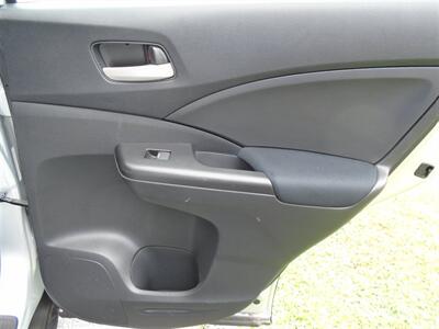 2015 Honda CR-V LX   - Photo 19 - Uncasville, CT 06382