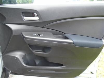 2015 Honda CR-V LX   - Photo 20 - Uncasville, CT 06382