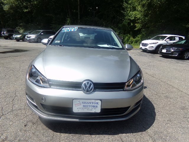 2015 Volkswagen Golf TSI S  