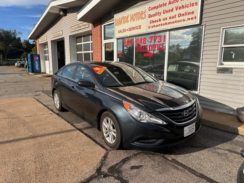 2011 Hyundai SONATA GLS  