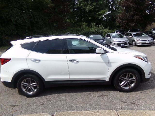 2018 Hyundai SANTA FE Sport 2.4L - Photo 8 - Groton, CT 06340