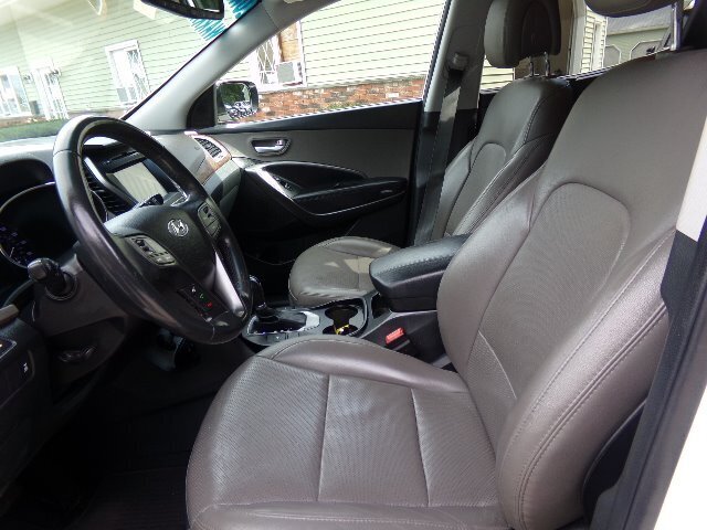2018 Hyundai SANTA FE Sport 2.4L - Photo 14 - Groton, CT 06340