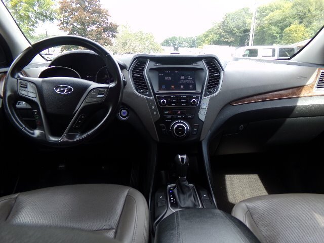 2018 Hyundai SANTA FE Sport 2.4L - Photo 10 - Groton, CT 06340