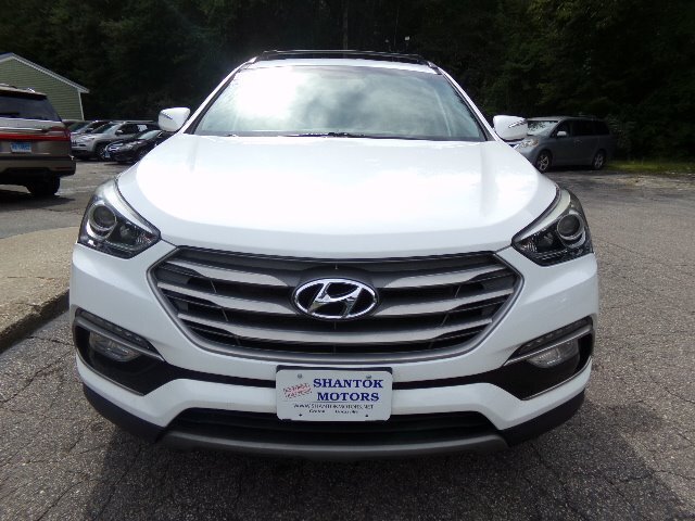 2018 Hyundai SANTA FE Sport 2.4L - Photo 2 - Groton, CT 06340