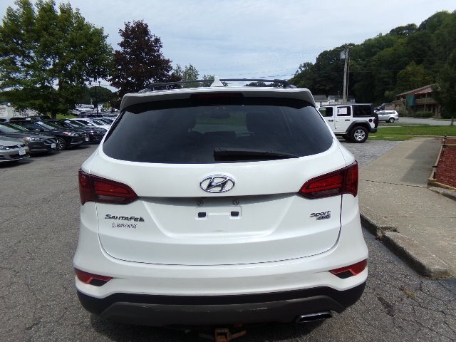 2018 Hyundai SANTA FE Sport 2.4L - Photo 6 - Groton, CT 06340