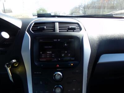 2015 Ford Explorer XLT   - Photo 17 - Groton, CT 06340