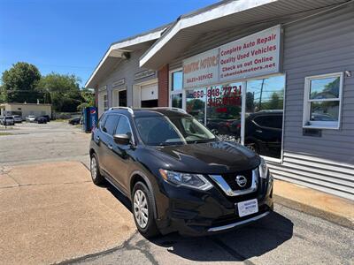 2017 Nissan Rogue SV - Photo 1 - Uncasville, CT 06382
