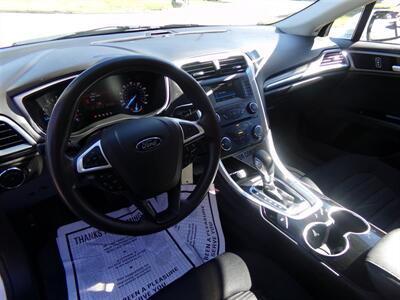 2016 Ford Fusion SE   - Photo 9 - Groton, CT 06340
