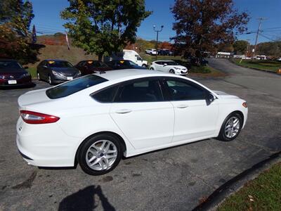 2016 Ford Fusion SE   - Photo 8 - Groton, CT 06340
