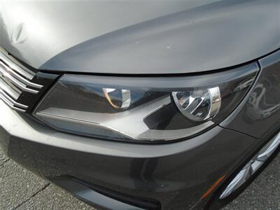 2014 Volkswagen Tiguan SE 4Motion   - Photo 11 - Uncasville, CT 06382