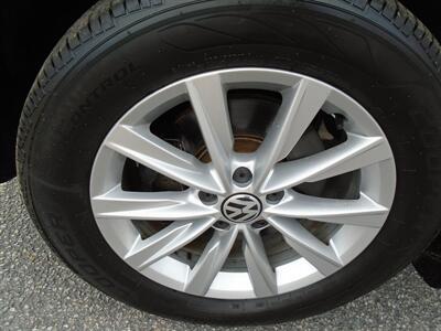 2014 Volkswagen Tiguan SE 4Motion   - Photo 28 - Uncasville, CT 06382