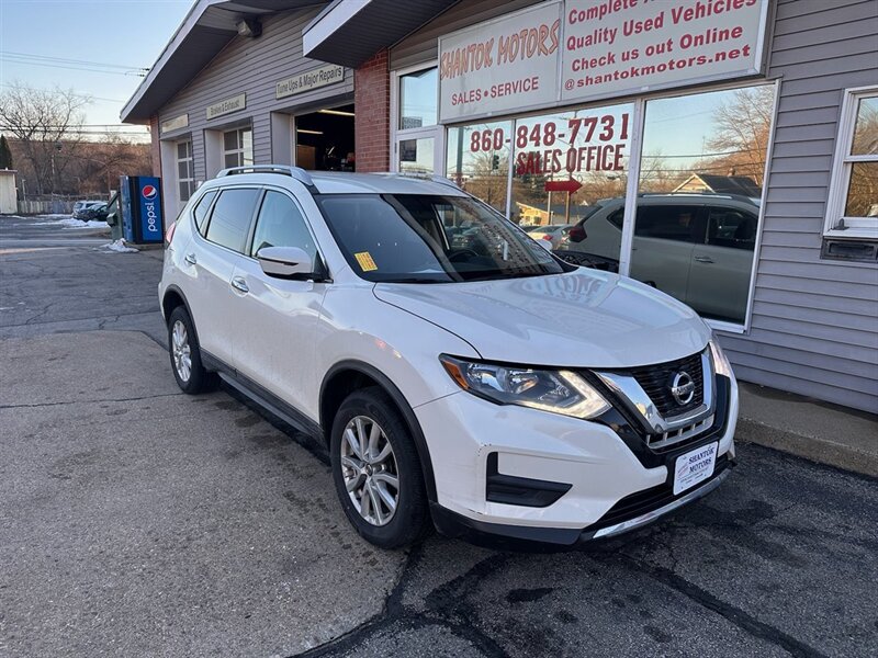 2017 Nissan Rogue SL   - Photo 1 - Groton, CT 06340